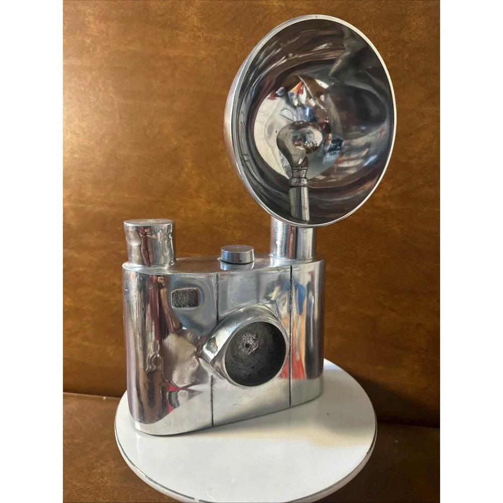 LARGE METAL CAST ALUMINUM DISPLAY MOLDED AS A CAMERA WITH FLASH, 11.25 X 6.25